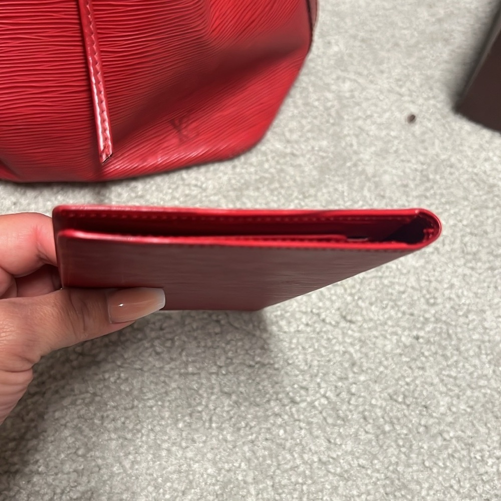 Authentic Louis Vuitton red EPI  bundle of 5pc - Picture 11 of 17